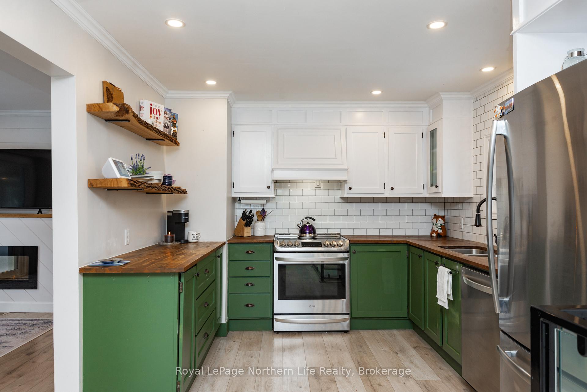 Photo 15 of 822 Homestead Road, Calvin — HOMEH