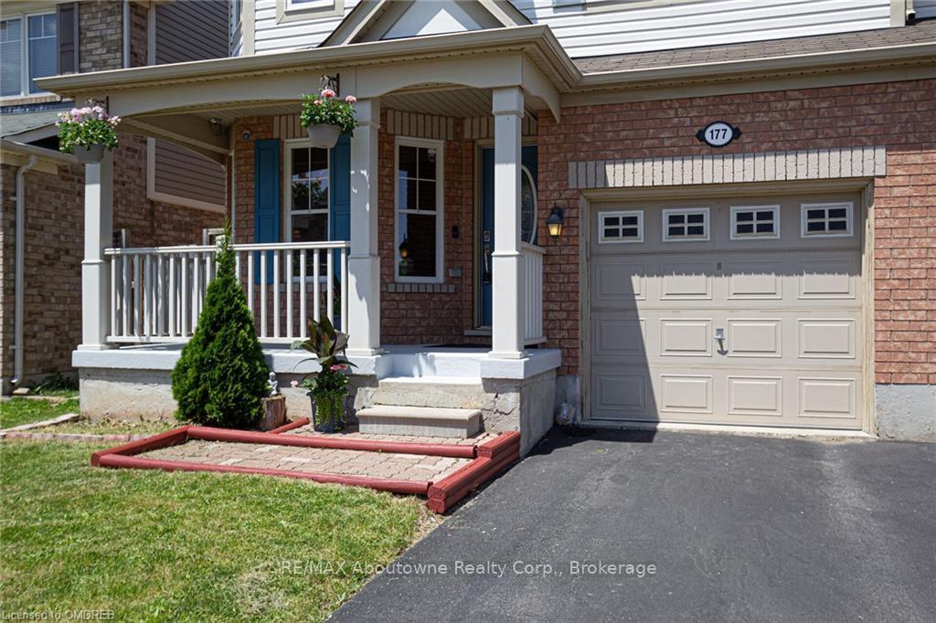 Photo 2 of 177 Mcdougall, Milton, Harrison — HOMEH