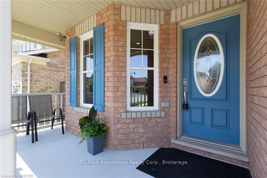 Photo 3 of 177 Mcdougall, Milton, Harrison — HOMEH