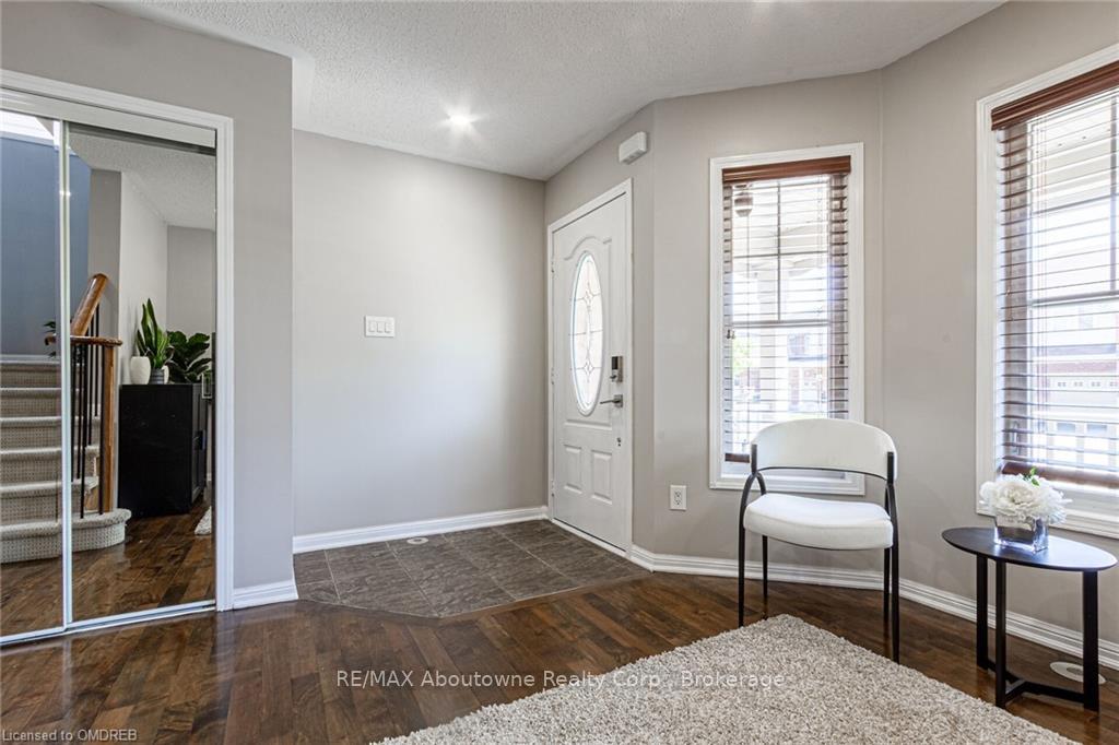 Photo 5 of 177 Mcdougall, Milton, Harrison — HOMEH
