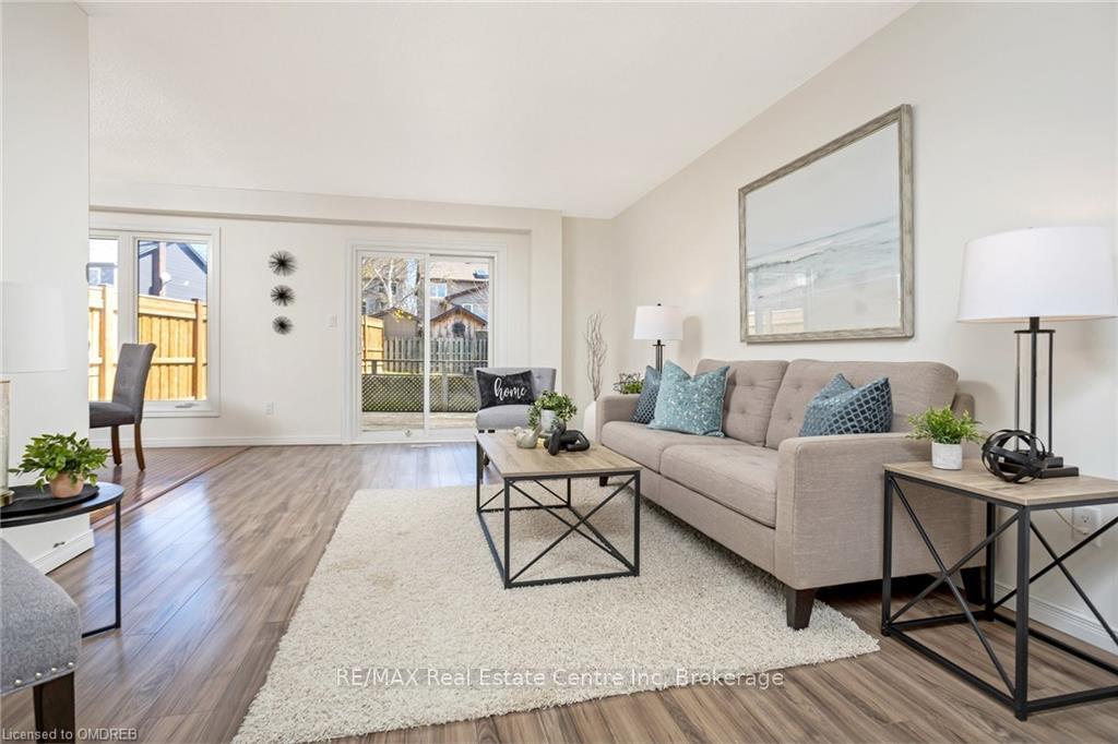 Photo 7 of 156 Harvest Drive, Milton, Bronte Meadows — HOMEH