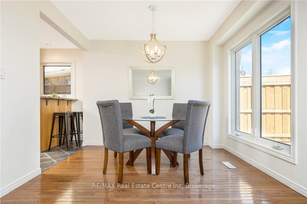 Photo 9 of 156 Harvest Drive, Milton, Bronte Meadows — HOMEH