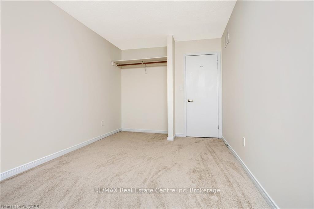 Photo 20 of 156 Harvest Drive, Milton, Bronte Meadows — HOMEH