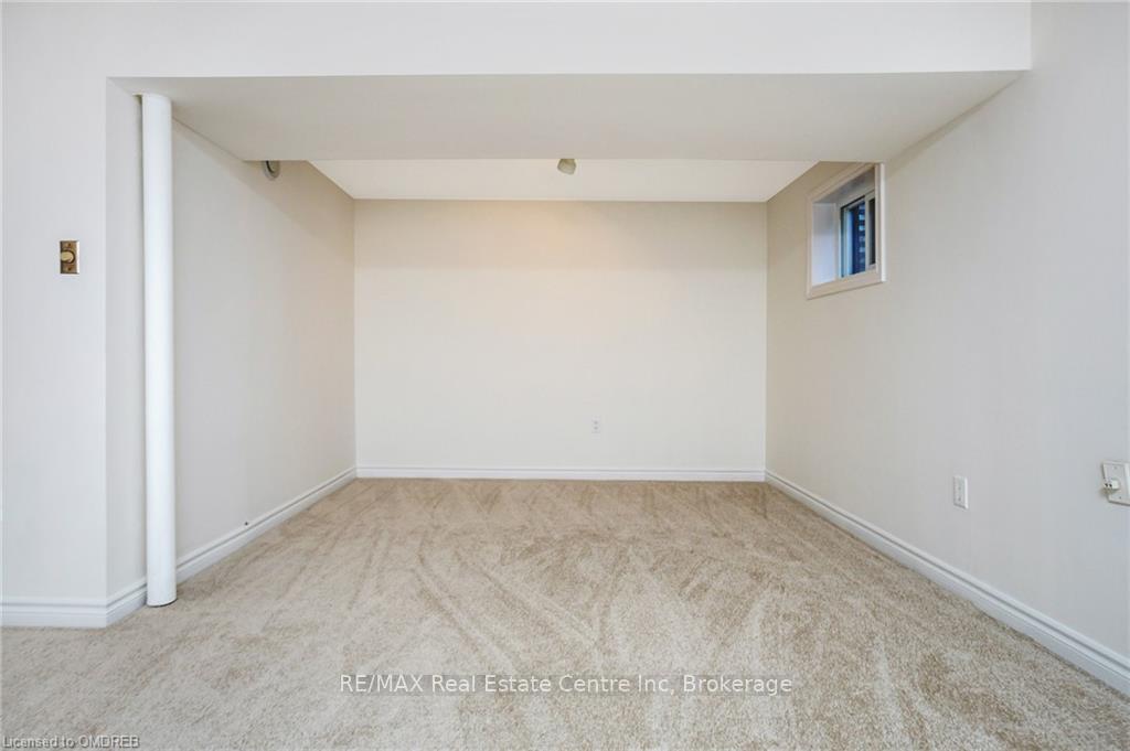 Photo 23 of 156 Harvest Drive, Milton, Bronte Meadows — HOMEH