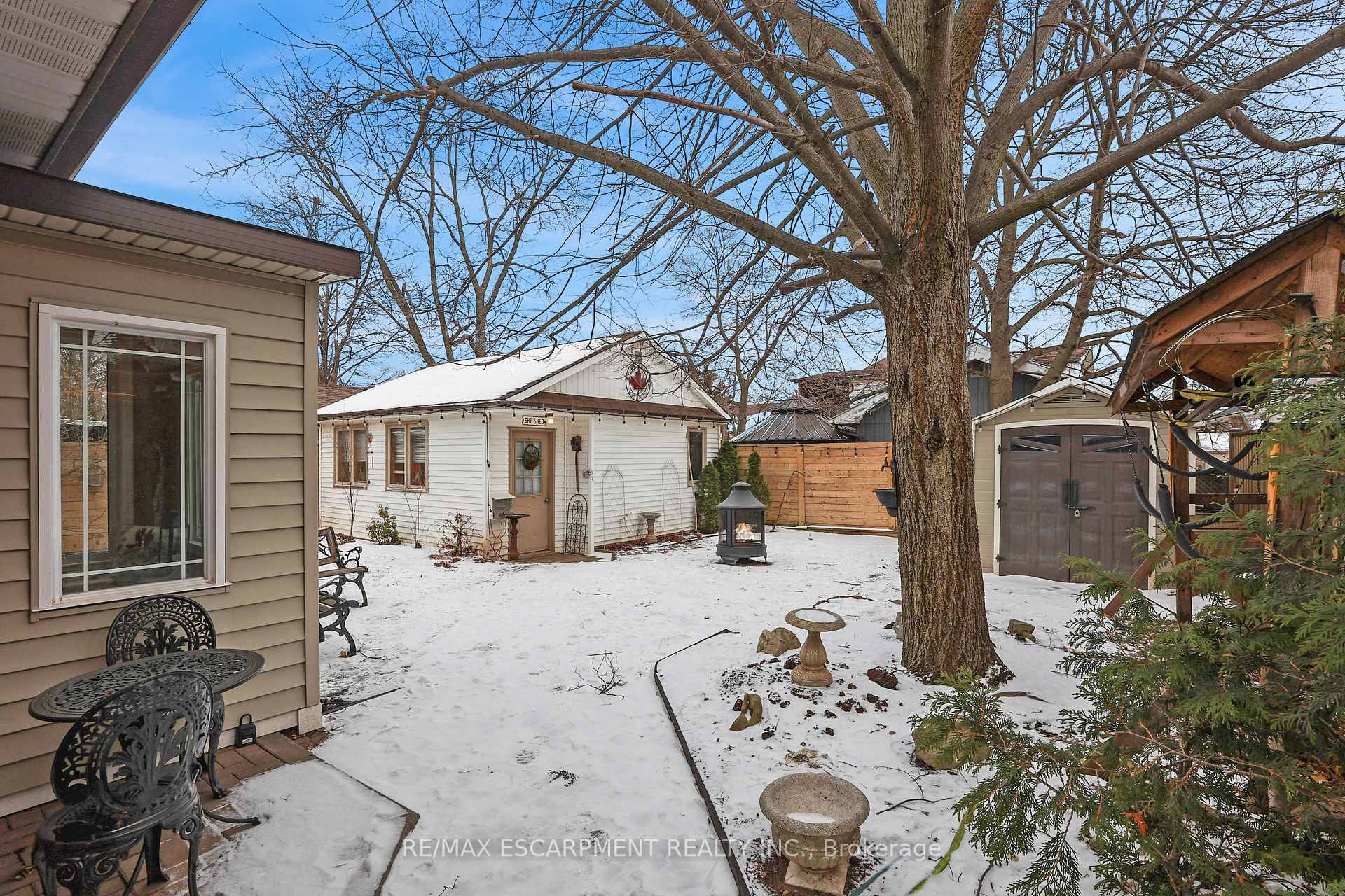 Photo 27 of 8 Lakeview Avenue, Grimsby, Grimsby Beach — HOMEH
