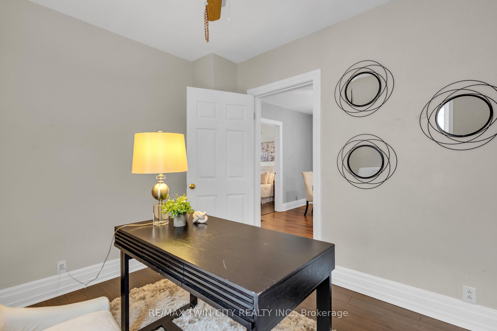 Photo 15 of 124 Elizabeth Street, Guelph, St. Patrick's Ward — HOMEH