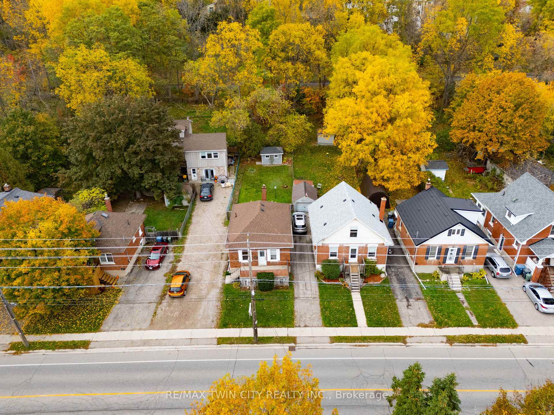 Photo 37 of 124 Elizabeth Street, Guelph, St. Patrick's Ward — HOMEH