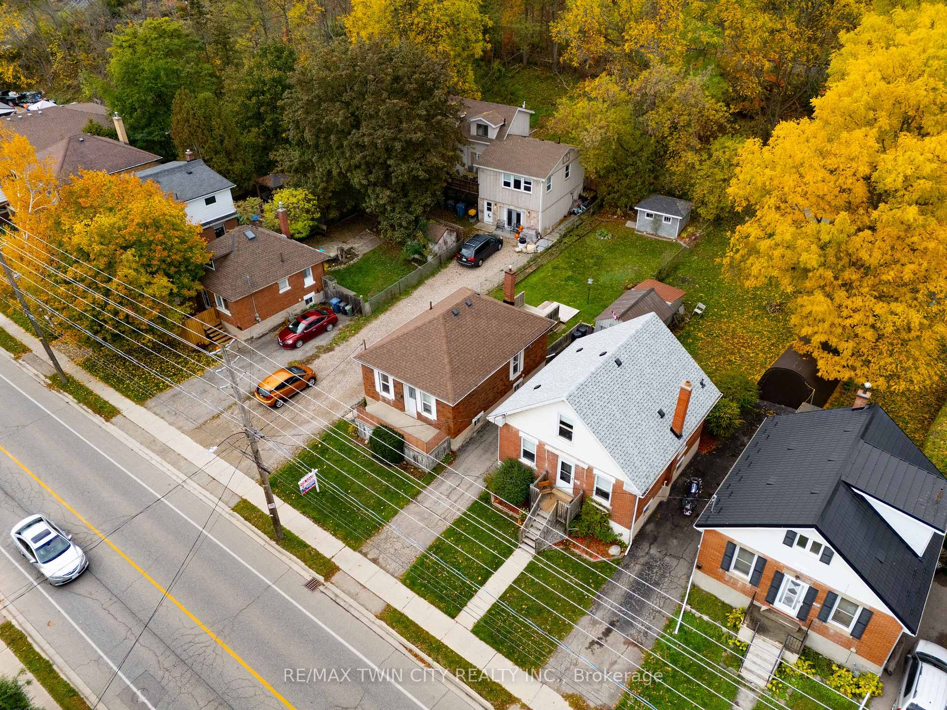 Photo 38 of 124 Elizabeth Street, Guelph, St. Patrick's Ward — HOMEH