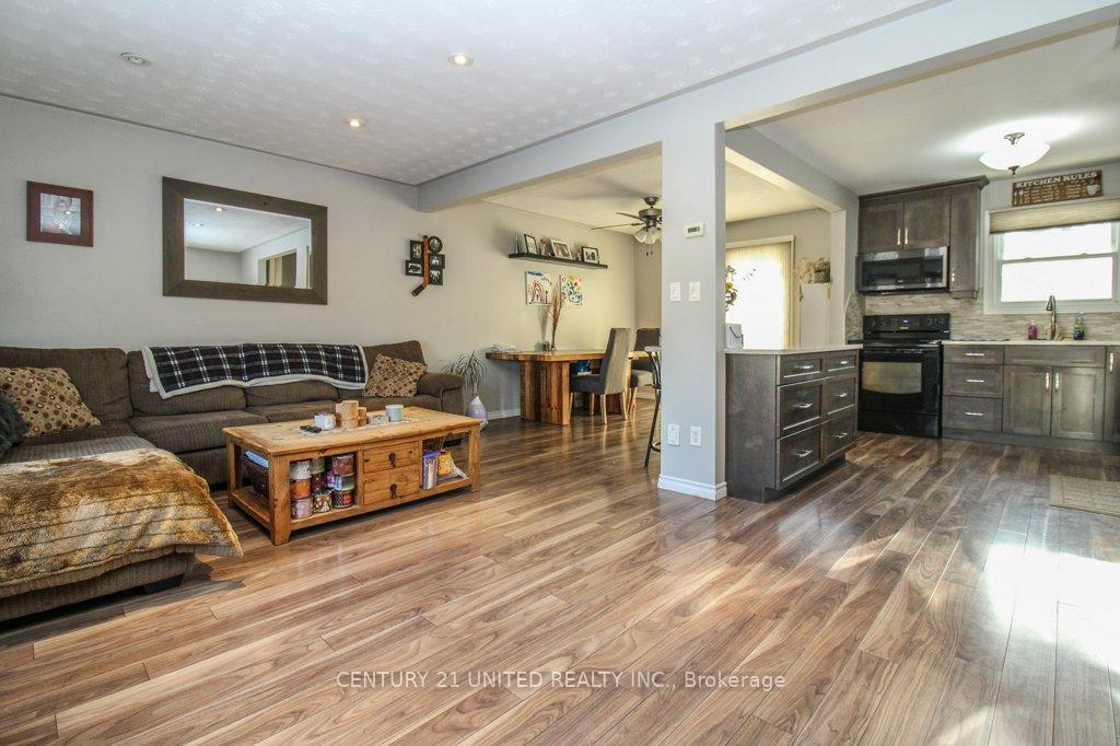 Photo 9 of 1495 Fair Avenue, Peterborough, Monaghan Ward 2 — HOMEH