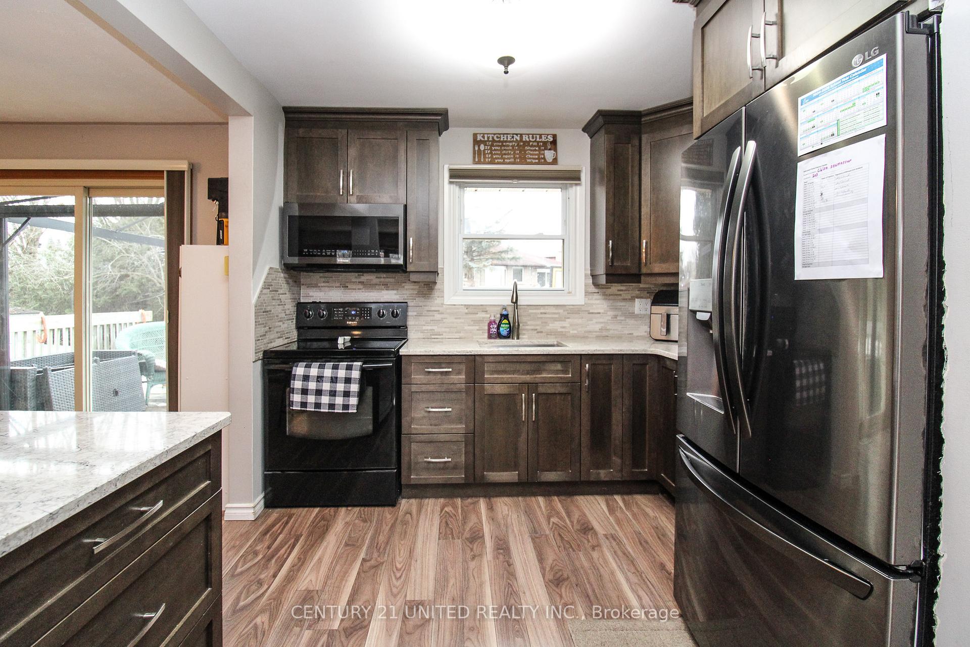 Photo 11 of 1495 Fair Avenue, Peterborough, Monaghan Ward 2 — HOMEH