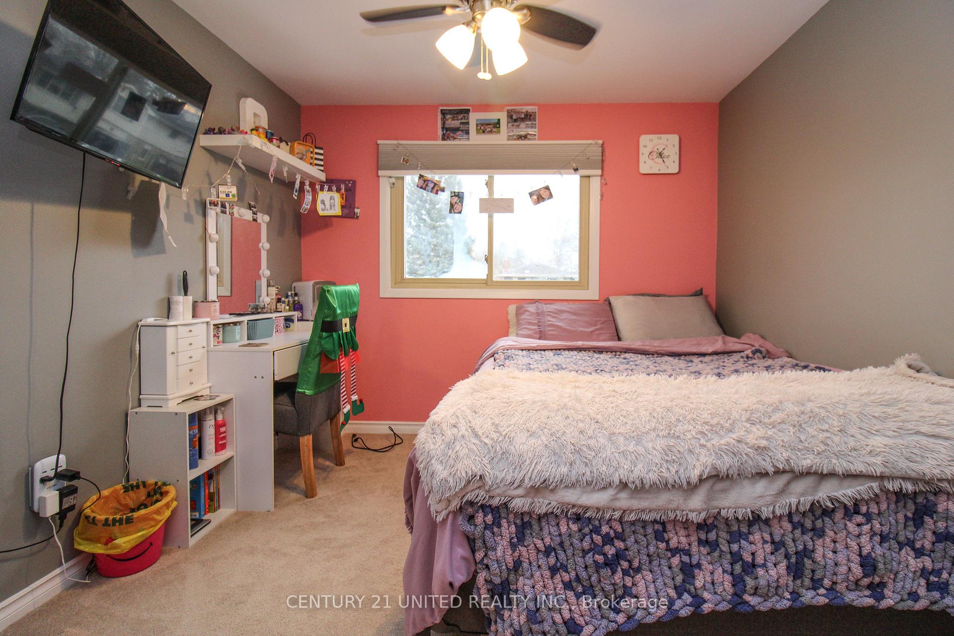 Photo 18 of 1495 Fair Avenue, Peterborough, Monaghan Ward 2 — HOMEH