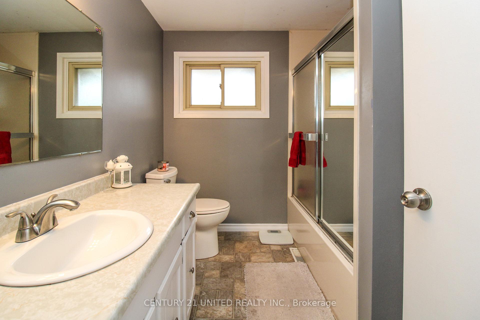 Photo 22 of 1495 Fair Avenue, Peterborough, Monaghan Ward 2 — HOMEH