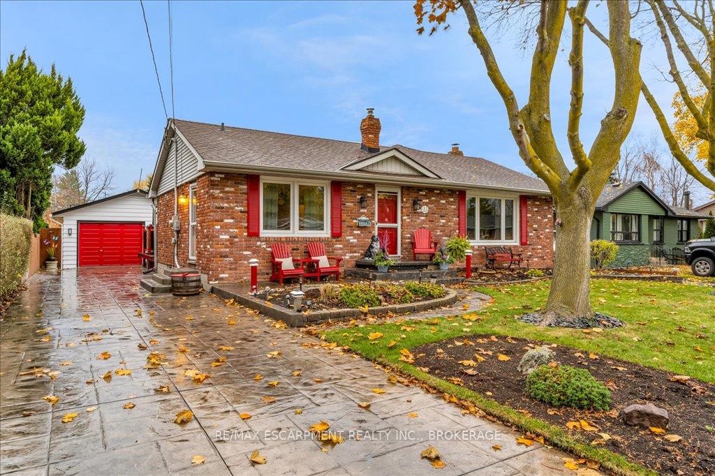 Front of 33 Old Orchard Avenue