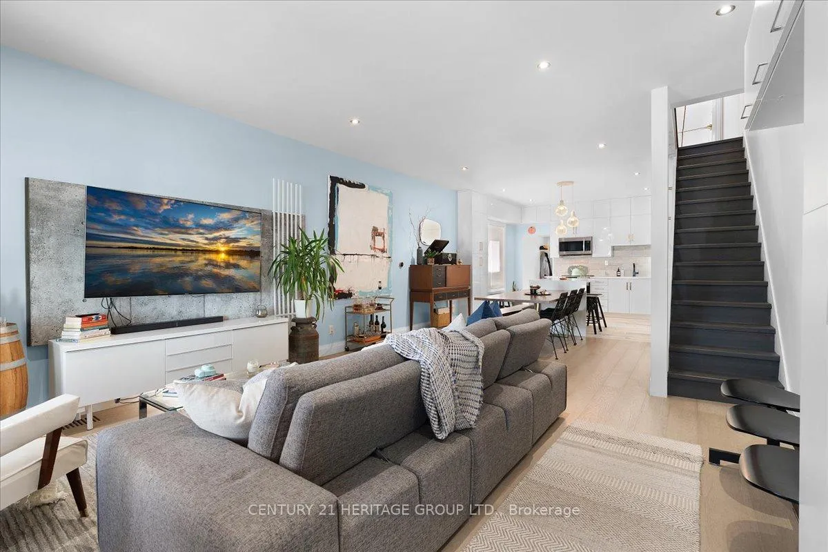 Photo 7 of 575 Mary Street, Hamilton, North End — HOMEH