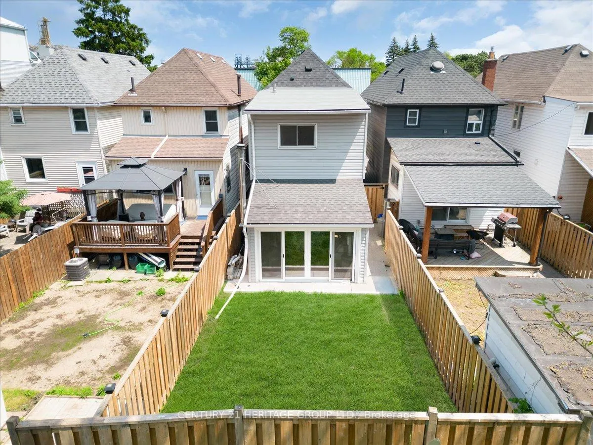 Photo 42 of 575 Mary Street, Hamilton, North End — HOMEH