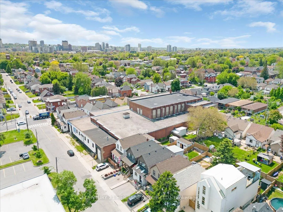 Photo 46 of 575 Mary Street, Hamilton, North End — HOMEH