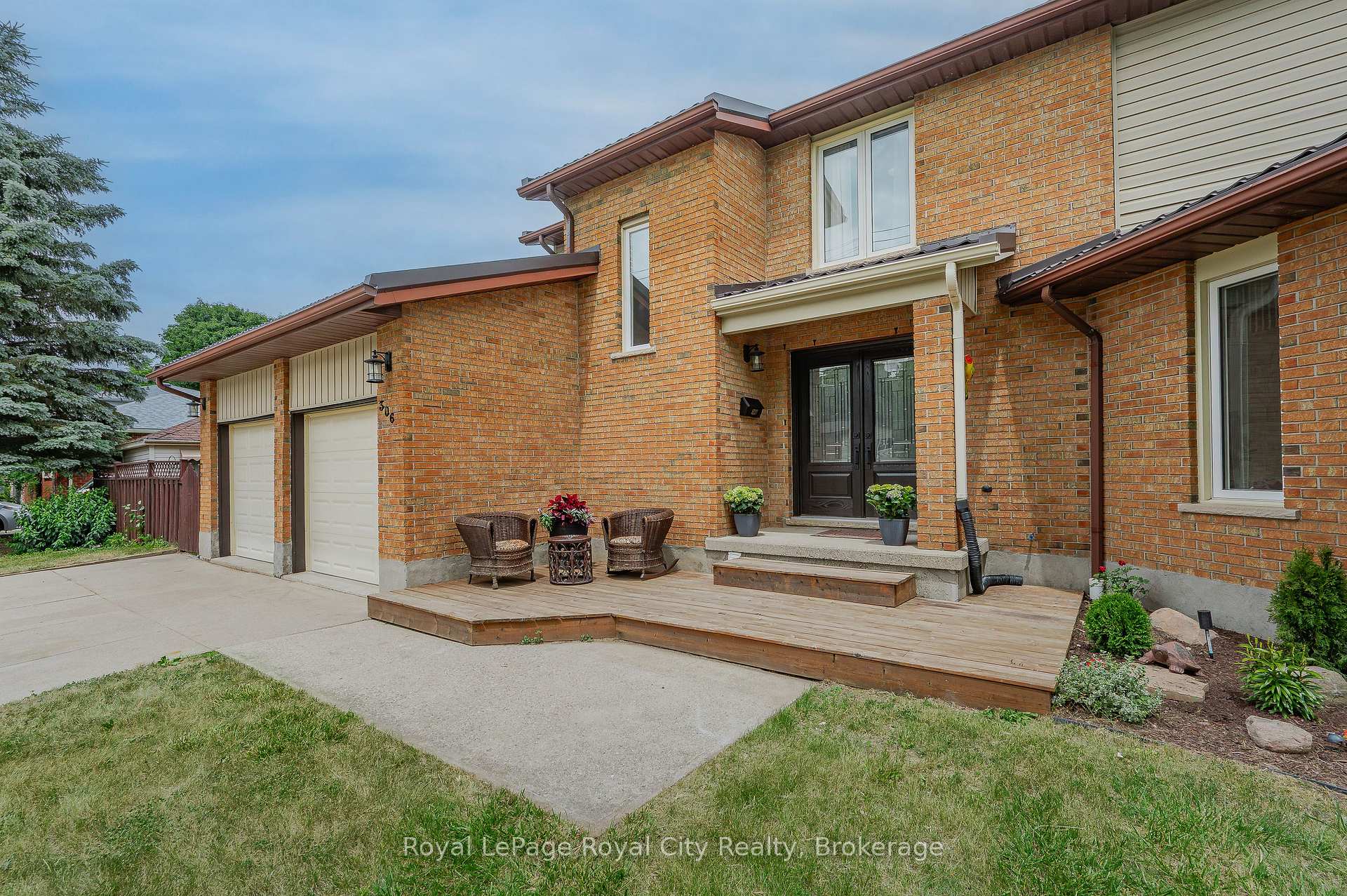 Front of 306 Imperial Road S