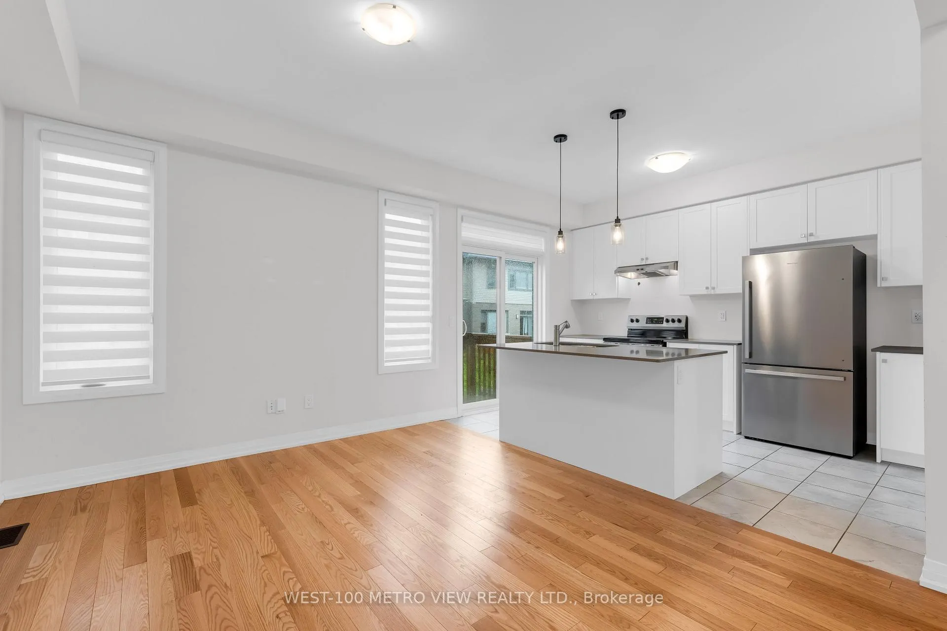 Photo 9 of 337 Provident Way, Hamilton, Mount Hope — HOMEH