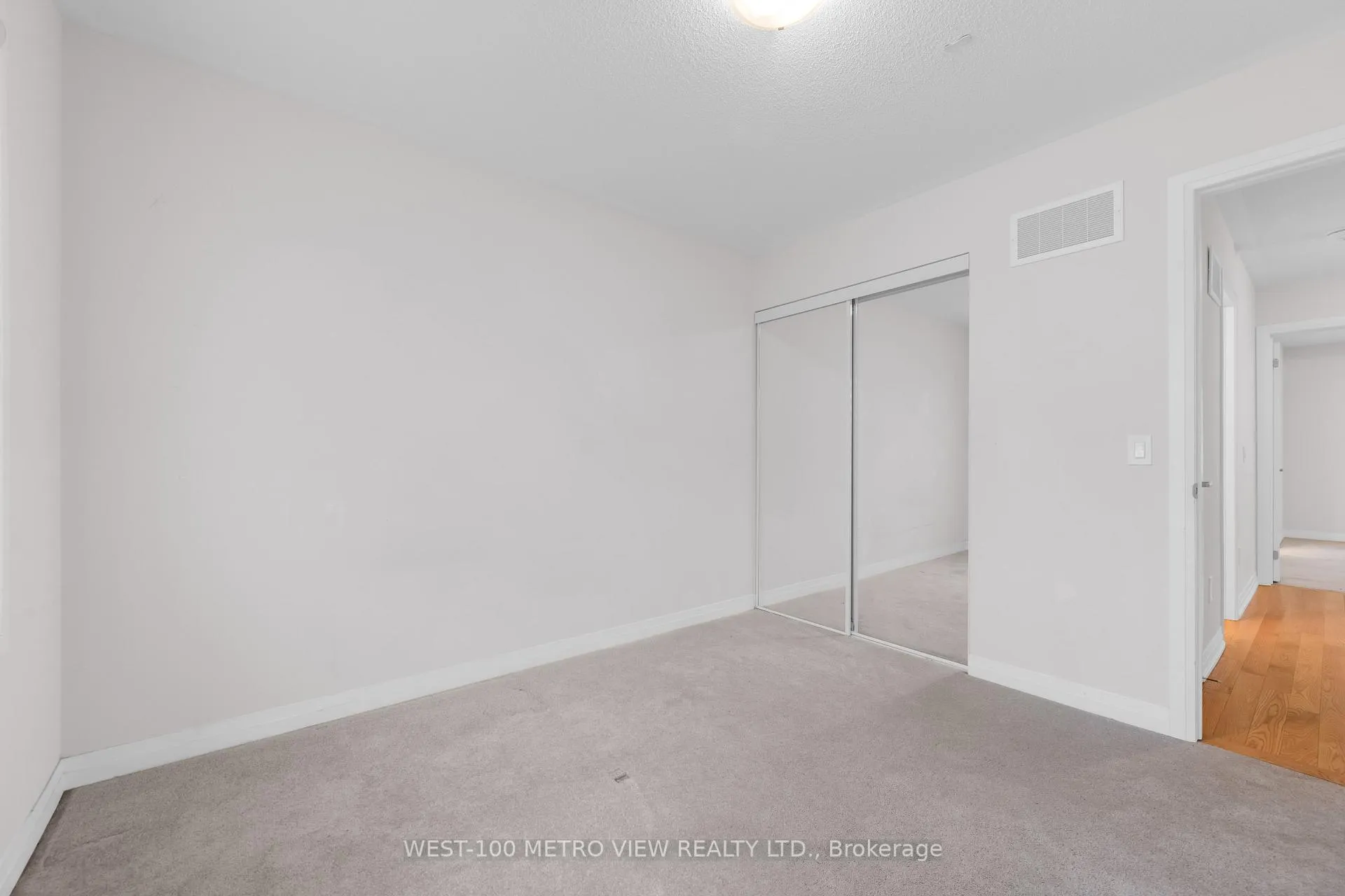 Photo 21 of 337 Provident Way, Hamilton, Mount Hope — HOMEH
