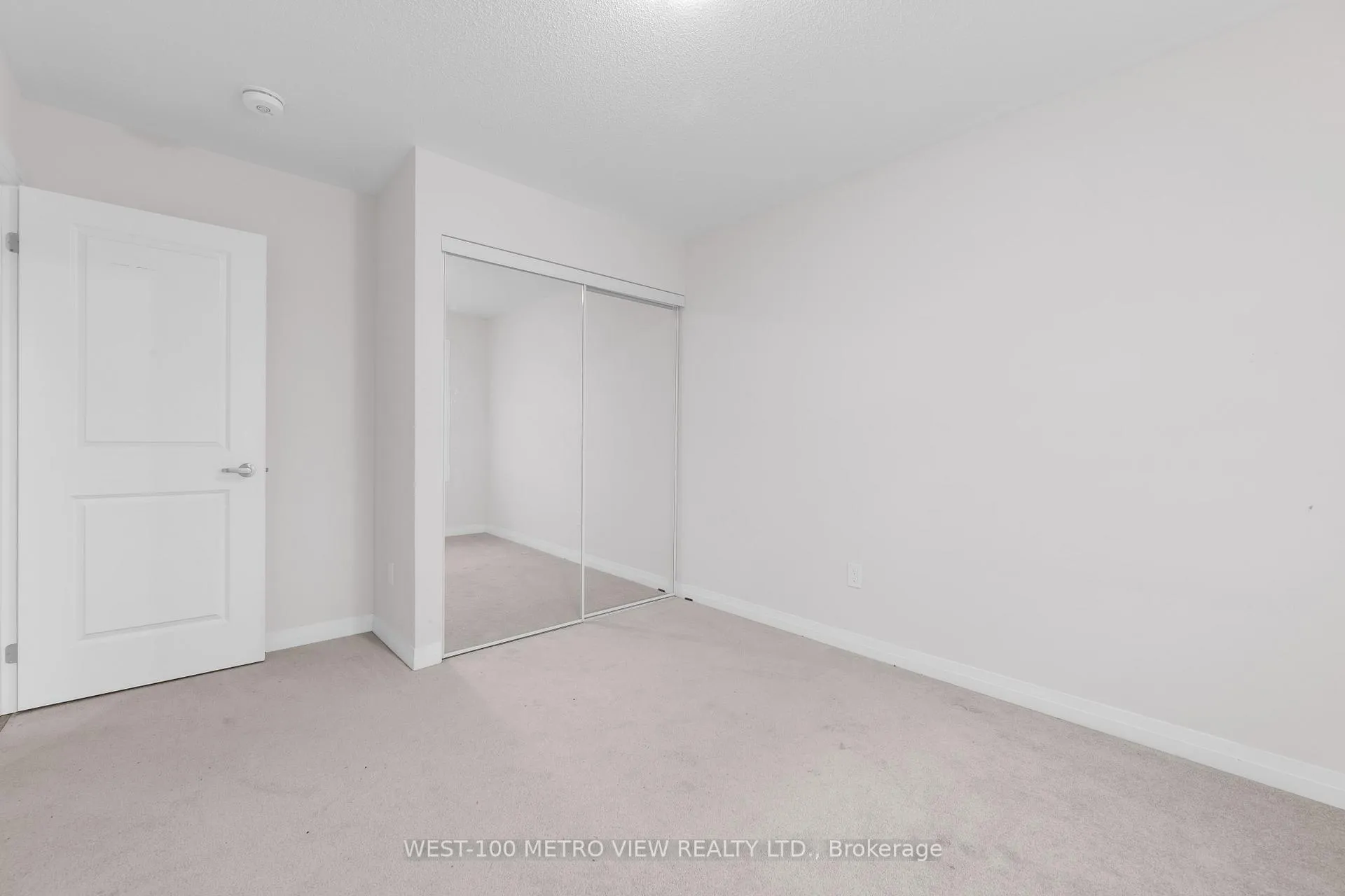 Photo 23 of 337 Provident Way, Hamilton, Mount Hope — HOMEH