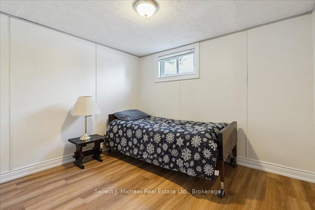 Photo 16 of 14 Tunbridge Crescent, Grimsby, Grimsby East — HOMEH