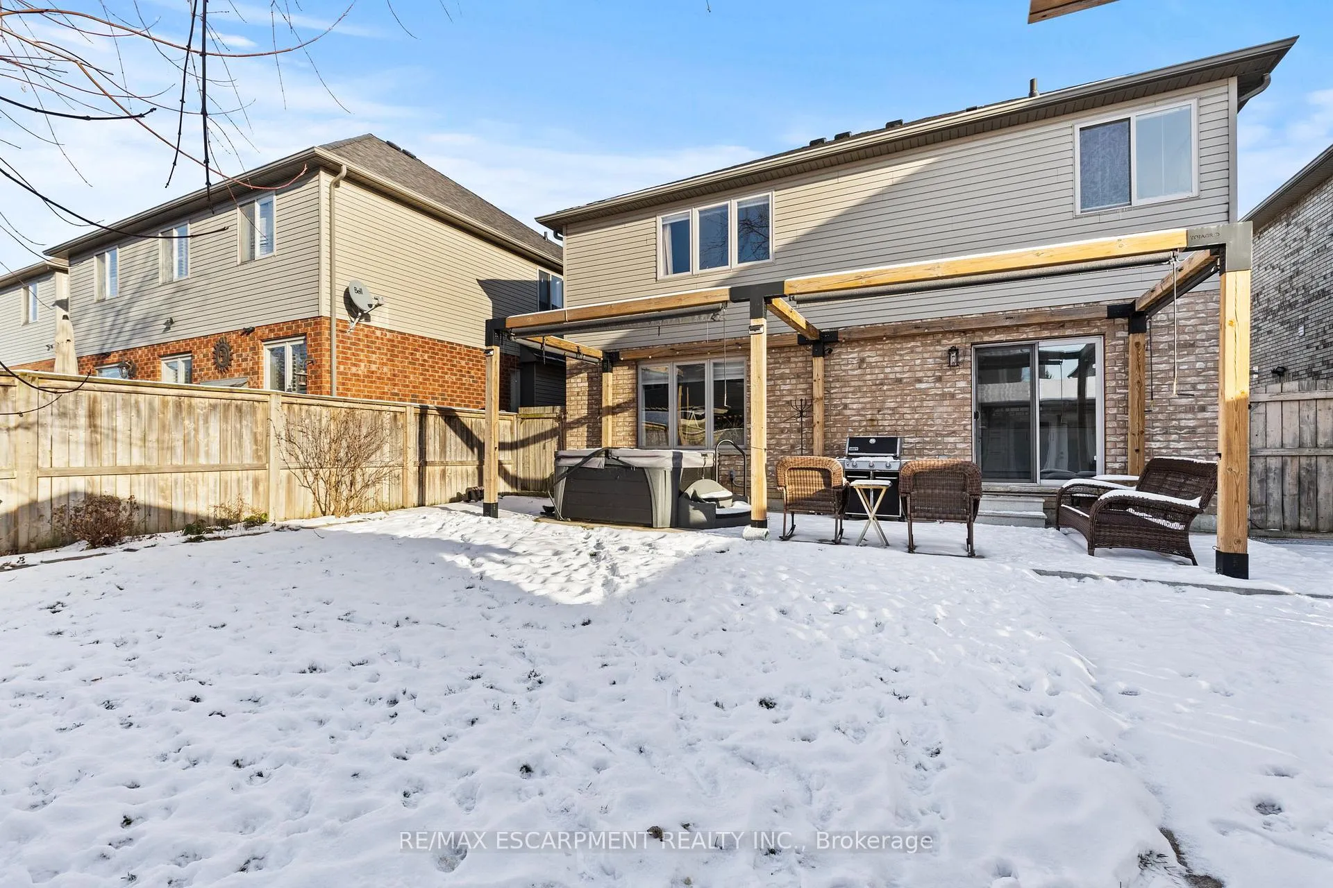 Photo 21 of 11 Wilbur Drive, Hamilton, Binbrook — HOMEH