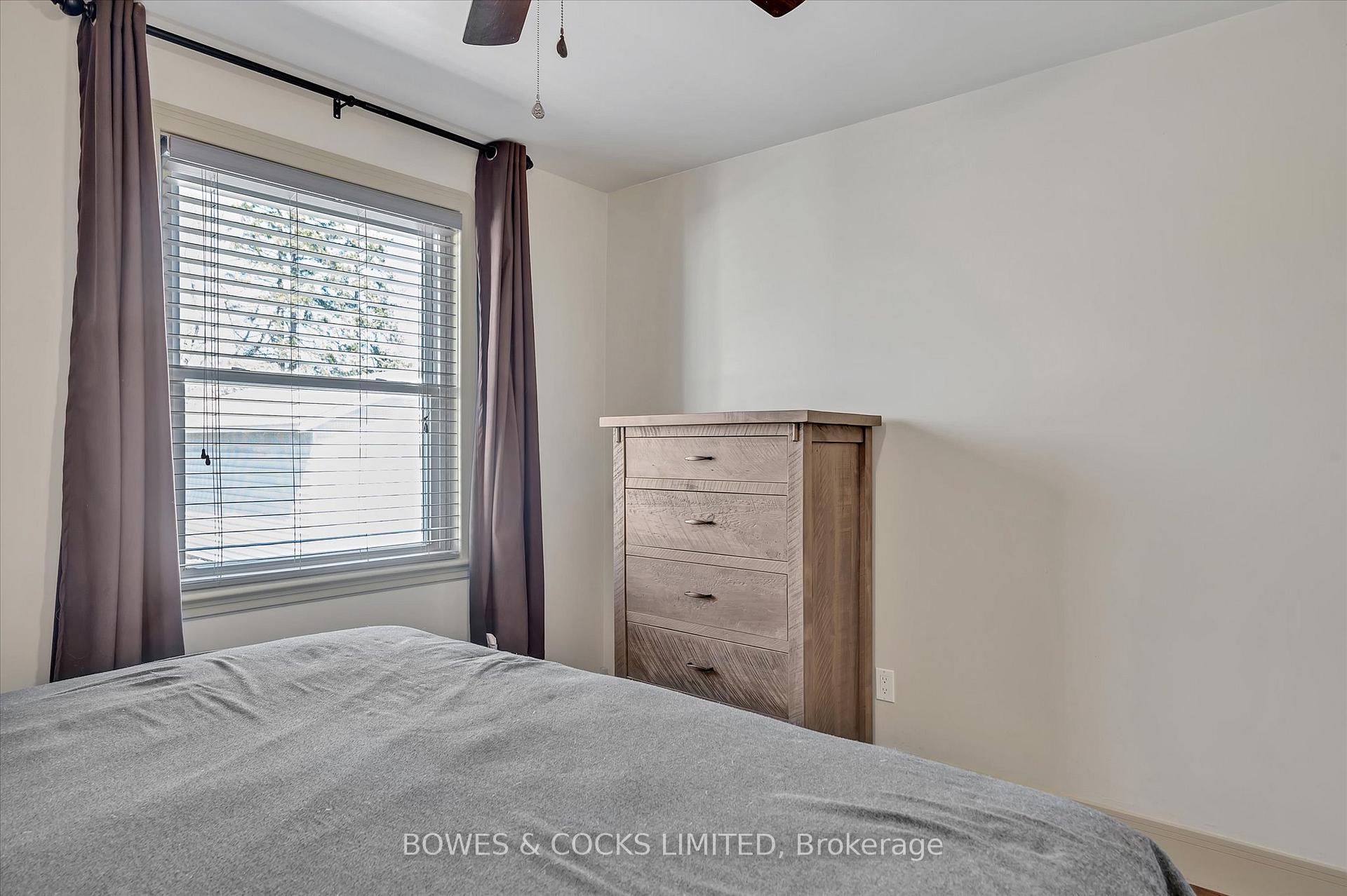 Photo 17 of 456 Cameron Street, Peterborough, Otonabee Ward 1 — HOMEH
