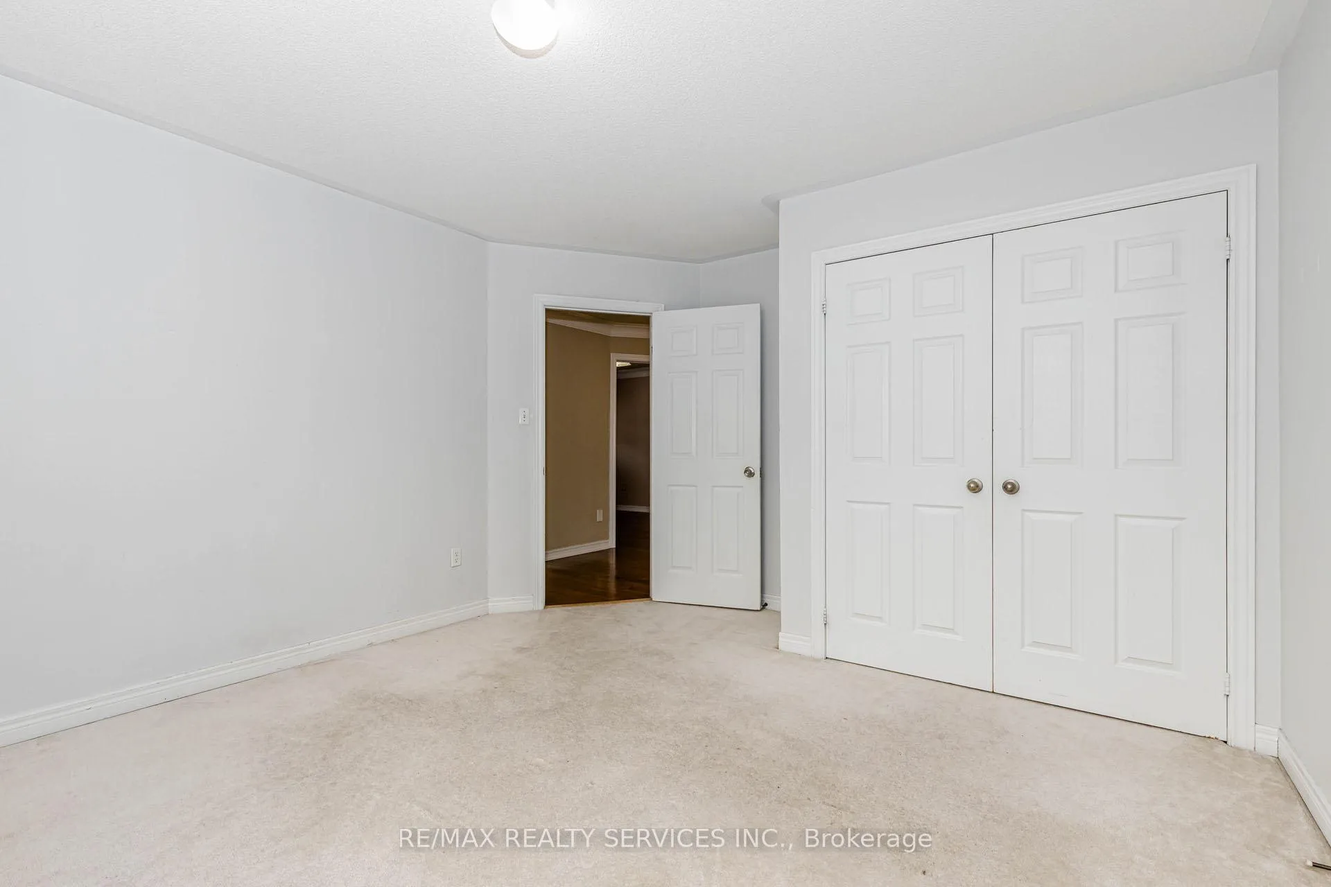 Photo 27 of 116 Chalkfarm Crescent, Brampton, Northwest Sandalwood Parkway — HOMEH