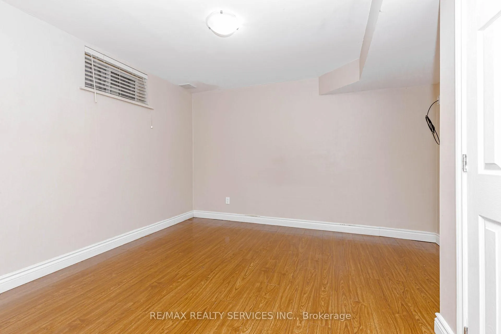 Photo 45 of 116 Chalkfarm Crescent, Brampton, Northwest Sandalwood Parkway — HOMEH
