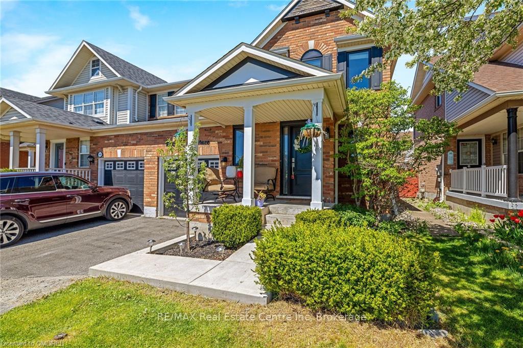 Photo 2 of 1595 Evans Terrace, Milton, Clarke — HOMEH