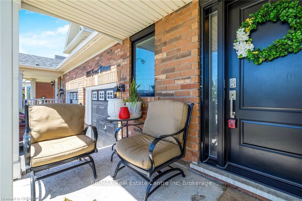 Photo 6 of 1595 Evans Terrace, Milton, Clarke — HOMEH