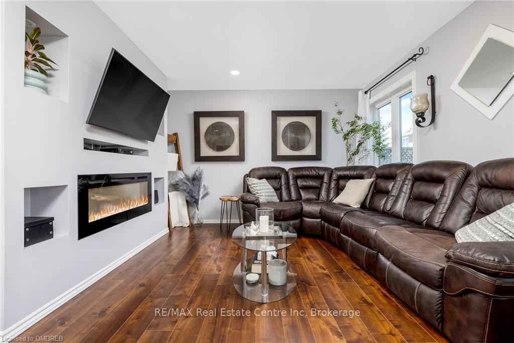 Photo 11 of 1595 Evans Terrace, Milton, Clarke — HOMEH