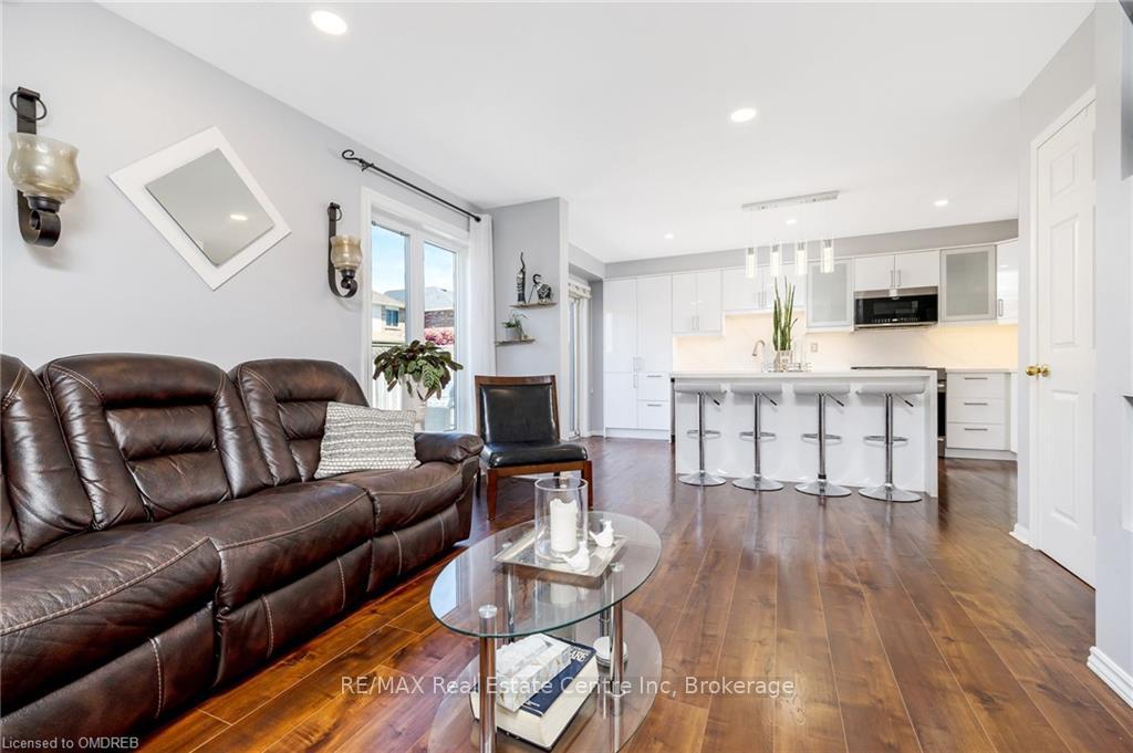 Photo 13 of 1595 Evans Terrace, Milton, Clarke — HOMEH