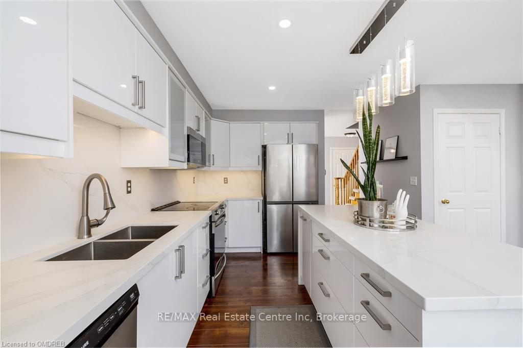 Photo 19 of 1595 Evans Terrace, Milton, Clarke — HOMEH