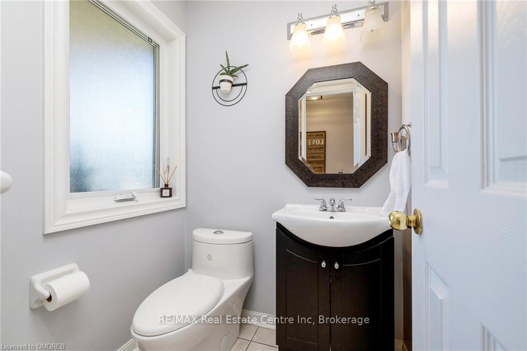 Photo 20 of 1595 Evans Terrace, Milton, Clarke — HOMEH