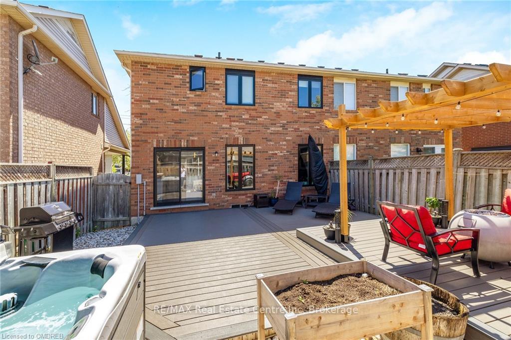 Photo 40 of 1595 Evans Terrace, Milton, Clarke — HOMEH
