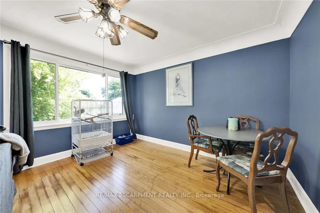 Photo 12 of 226 Carluke Road E, Hamilton, Rural Ancaster — HOMEH