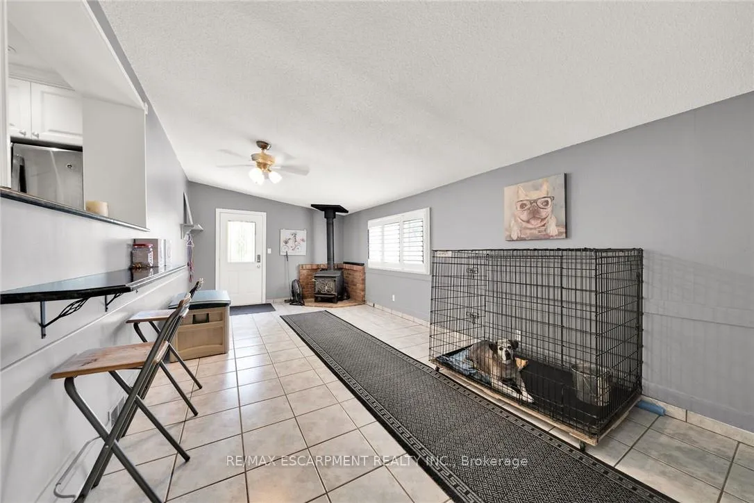 Photo 17 of 226 Carluke Road E, Hamilton, Rural Ancaster — HOMEH