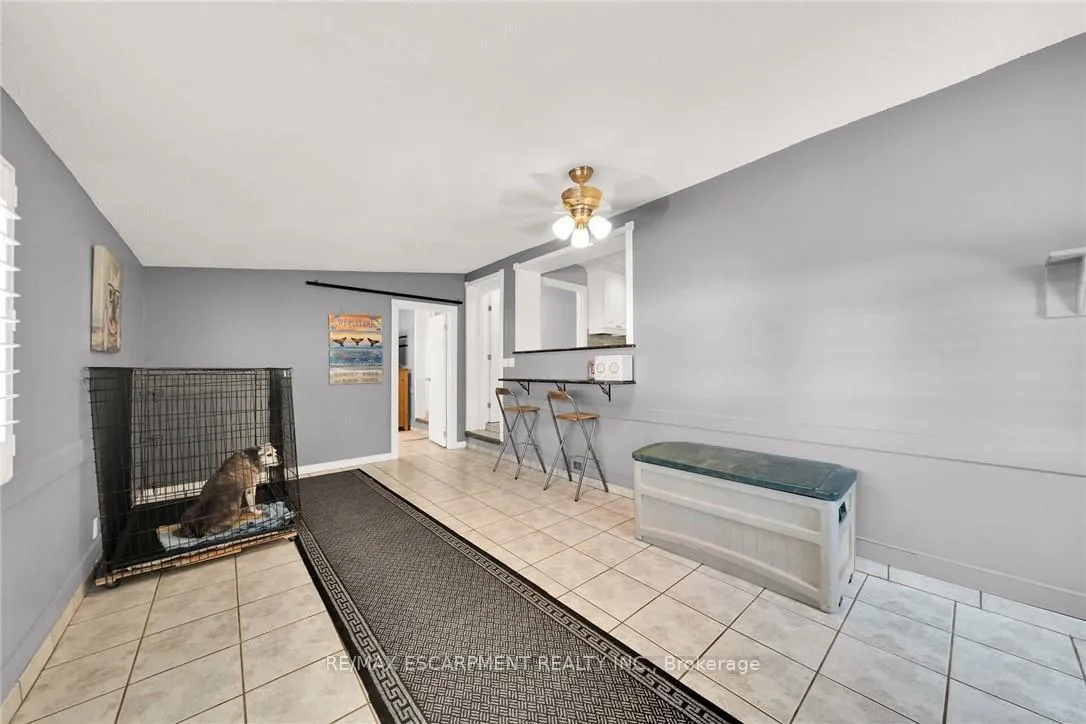 Photo 19 of 226 Carluke Road E, Hamilton, Rural Ancaster — HOMEH