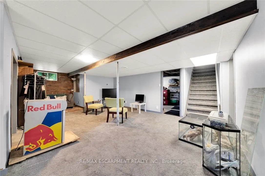 Photo 29 of 226 Carluke Road E, Hamilton, Rural Ancaster — HOMEH