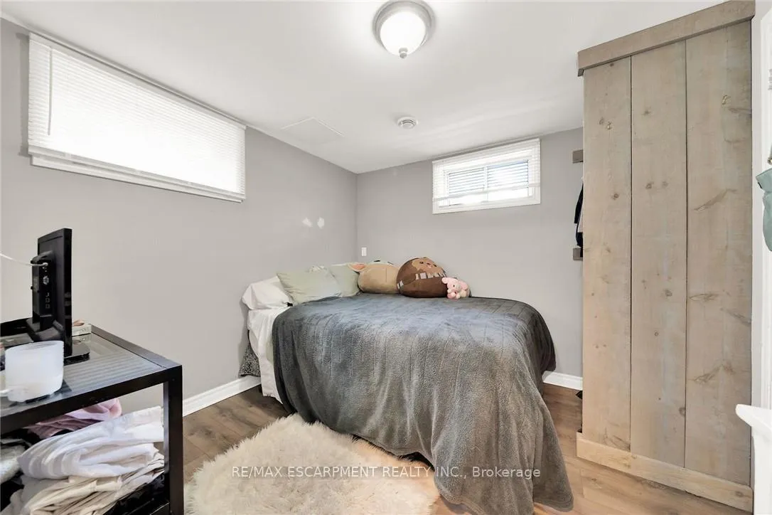 Photo 31 of 226 Carluke Road E, Hamilton, Rural Ancaster — HOMEH