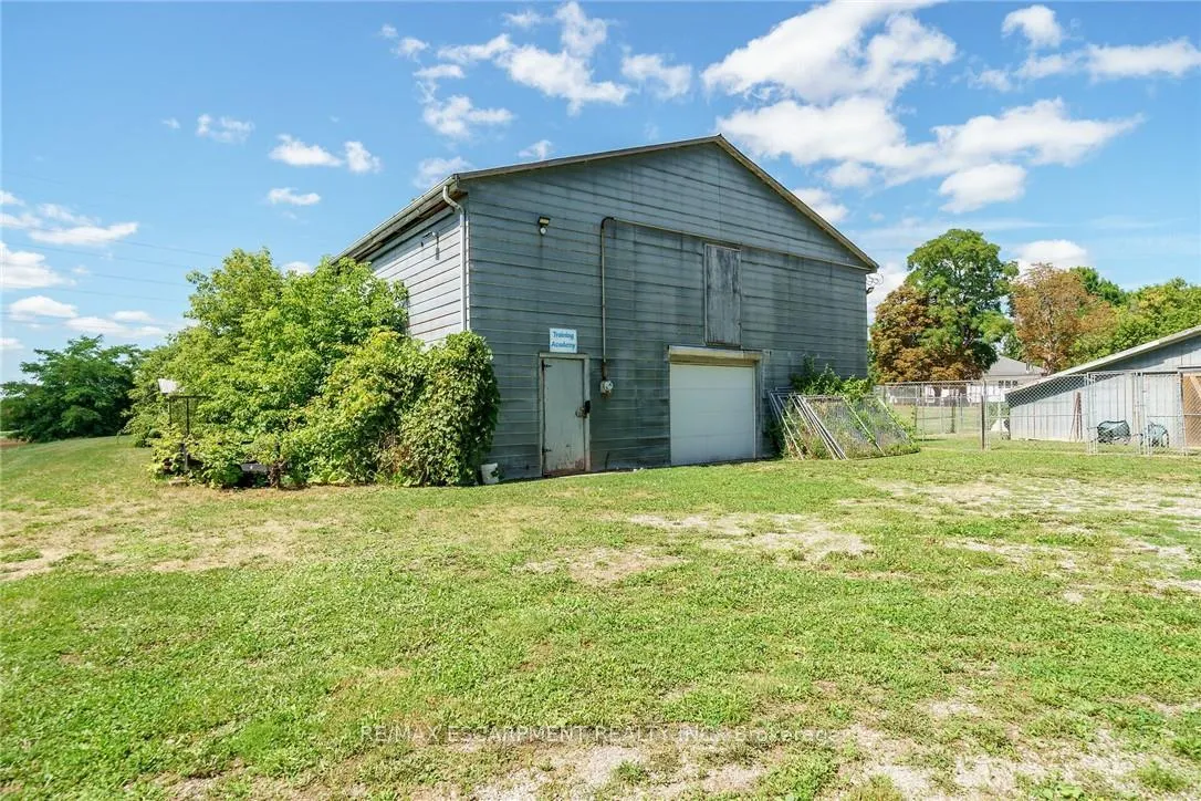 Photo 44 of 226 Carluke Road E, Hamilton, Rural Ancaster — HOMEH