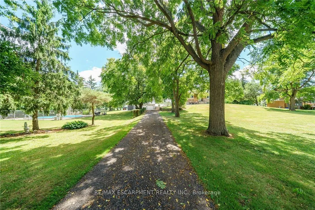 Photo 49 of 226 Carluke Road E, Hamilton, Rural Ancaster — HOMEH