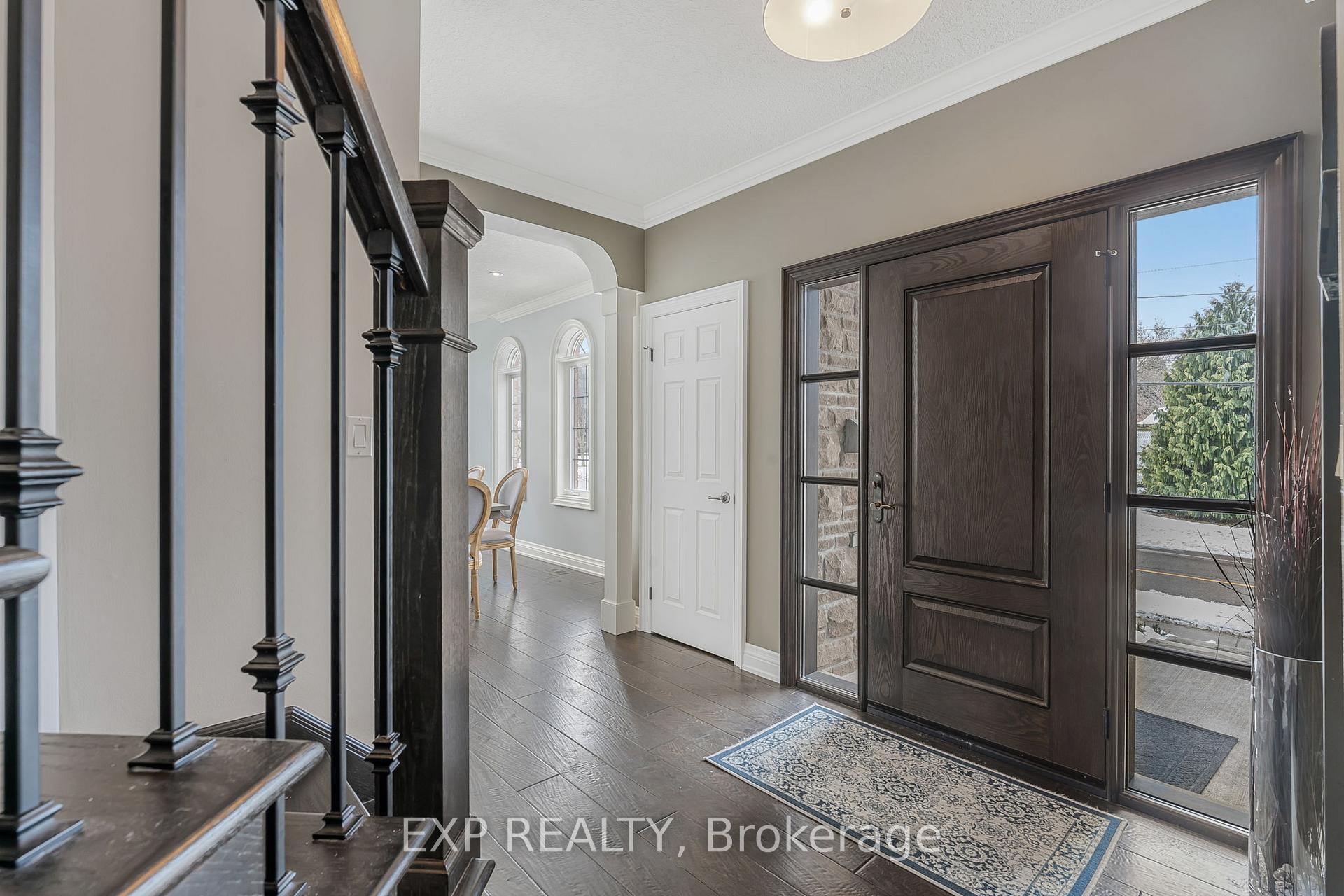 Photo 3 of 1 Evergreens Drive, Grimsby, Grimsby West — HOMEH