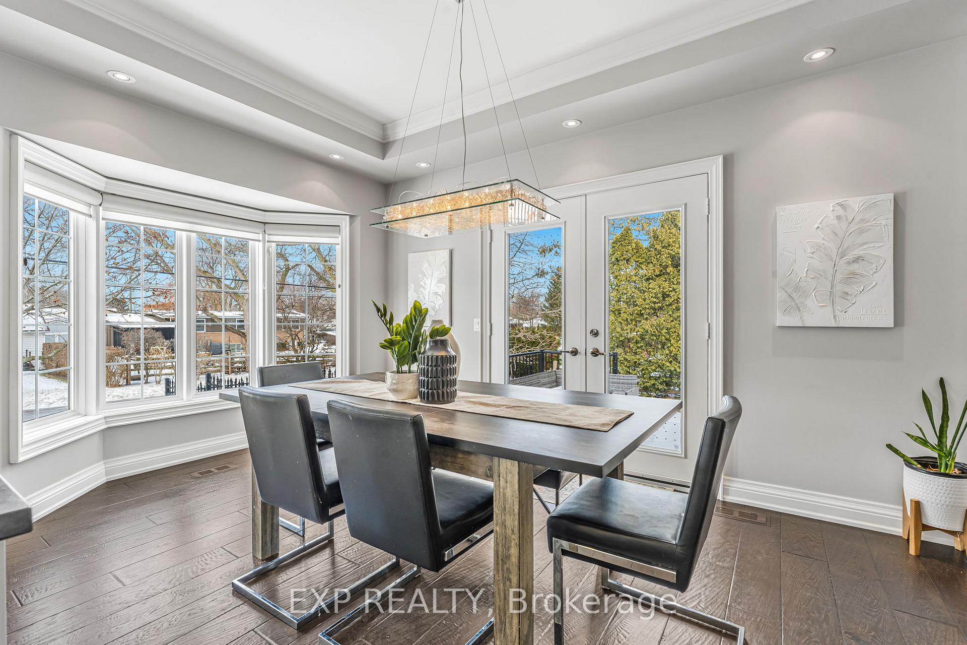 Photo 11 of 1 Evergreens Drive, Grimsby, Grimsby West — HOMEH