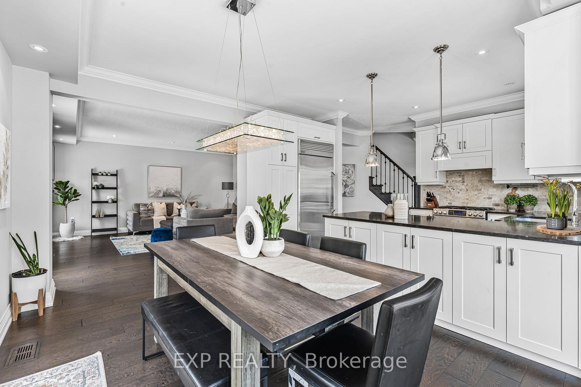 Photo 13 of 1 Evergreens Drive, Grimsby, Grimsby West — HOMEH