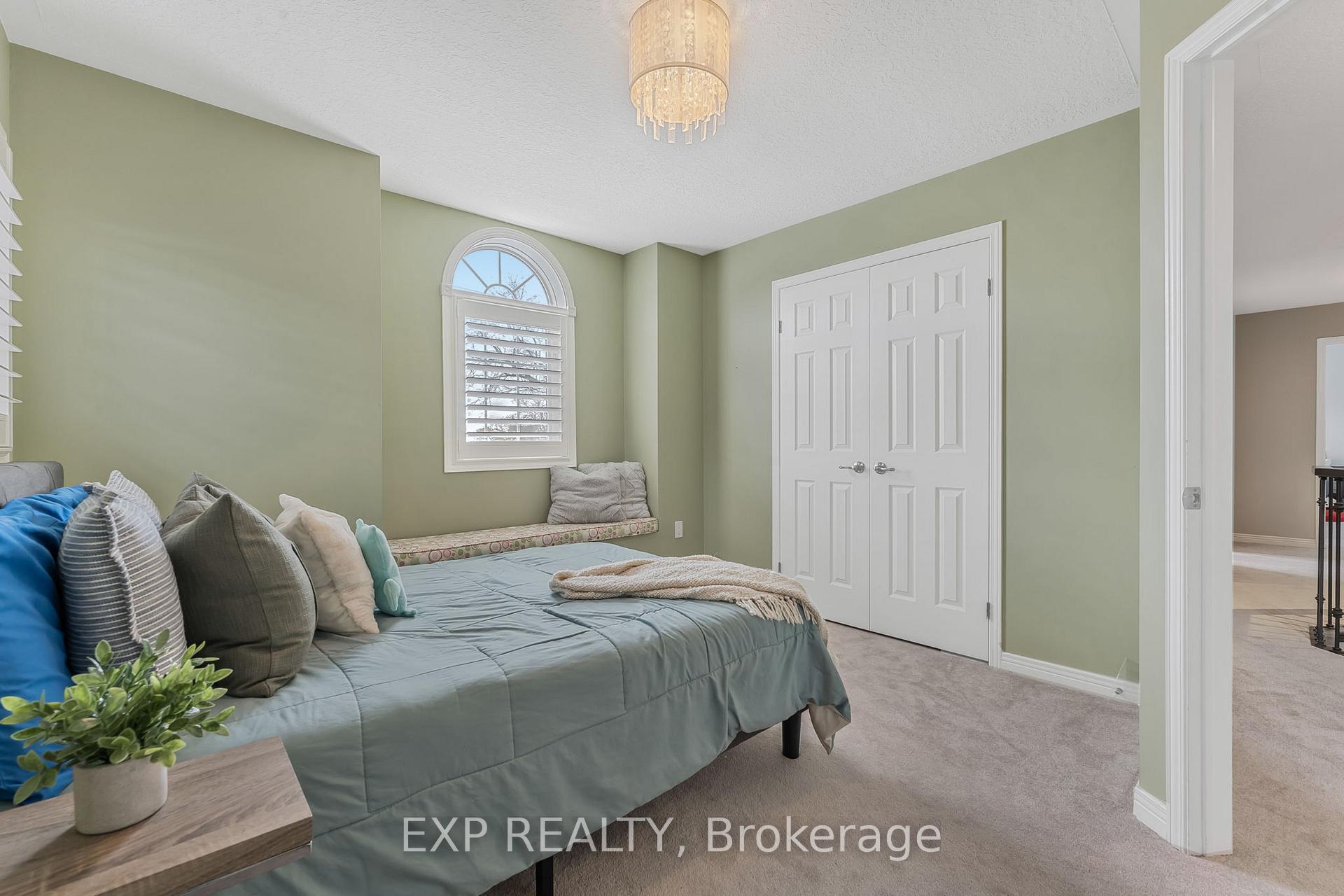 Photo 28 of 1 Evergreens Drive, Grimsby, Grimsby West — HOMEH