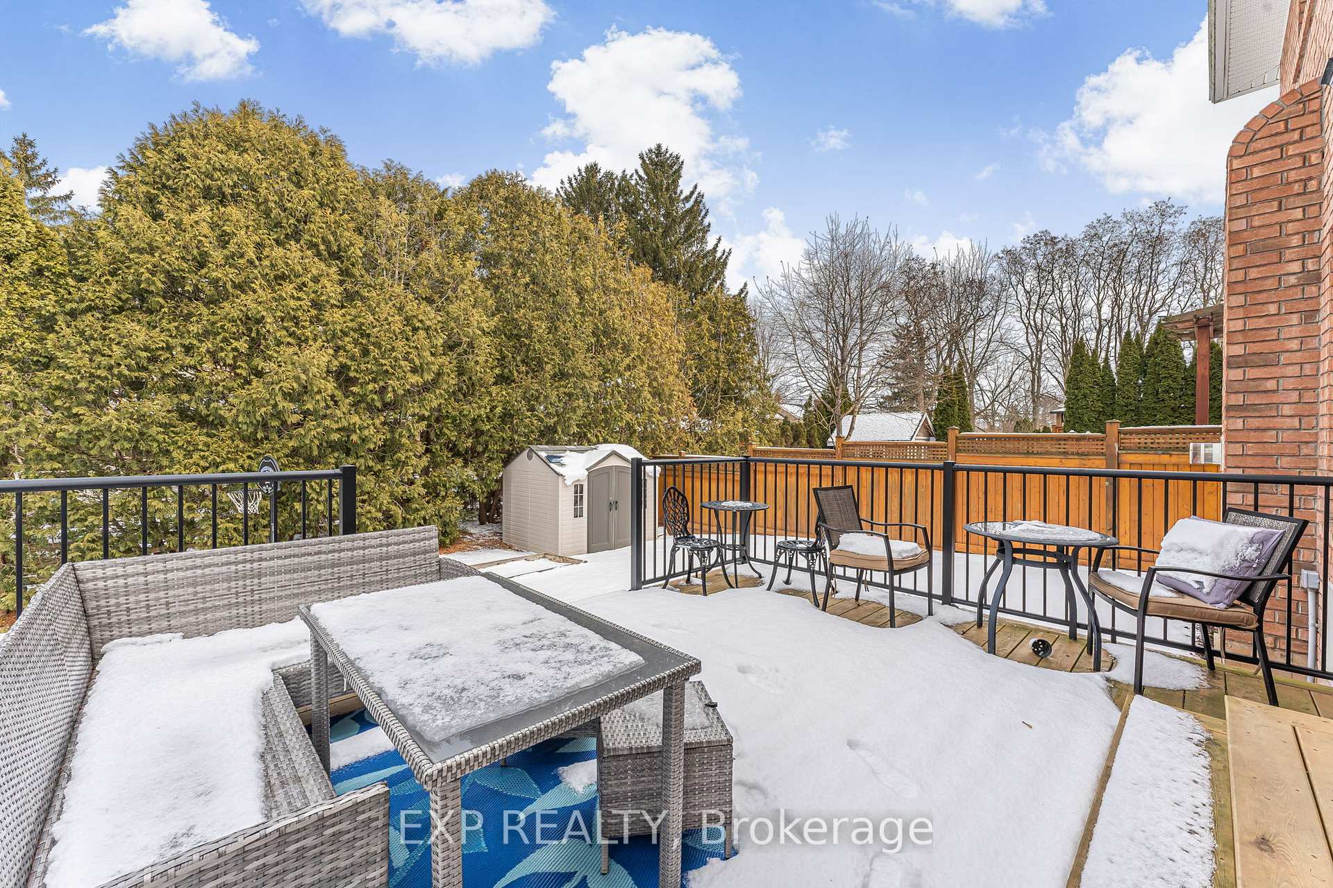 Photo 46 of 1 Evergreens Drive, Grimsby, Grimsby West — HOMEH