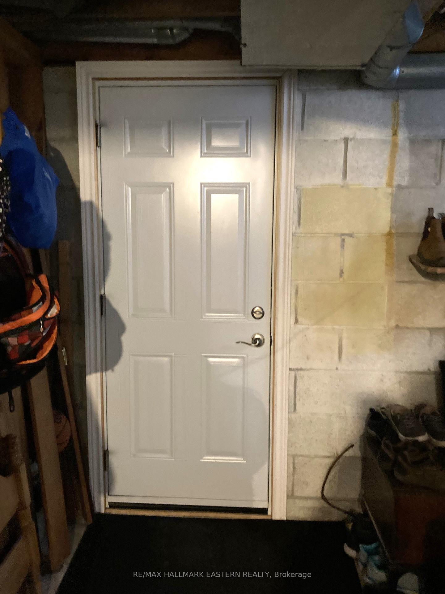 Photo 44 of 1231 Olympus Avenue, Peterborough, Northcrest Ward 5 — HOMEH