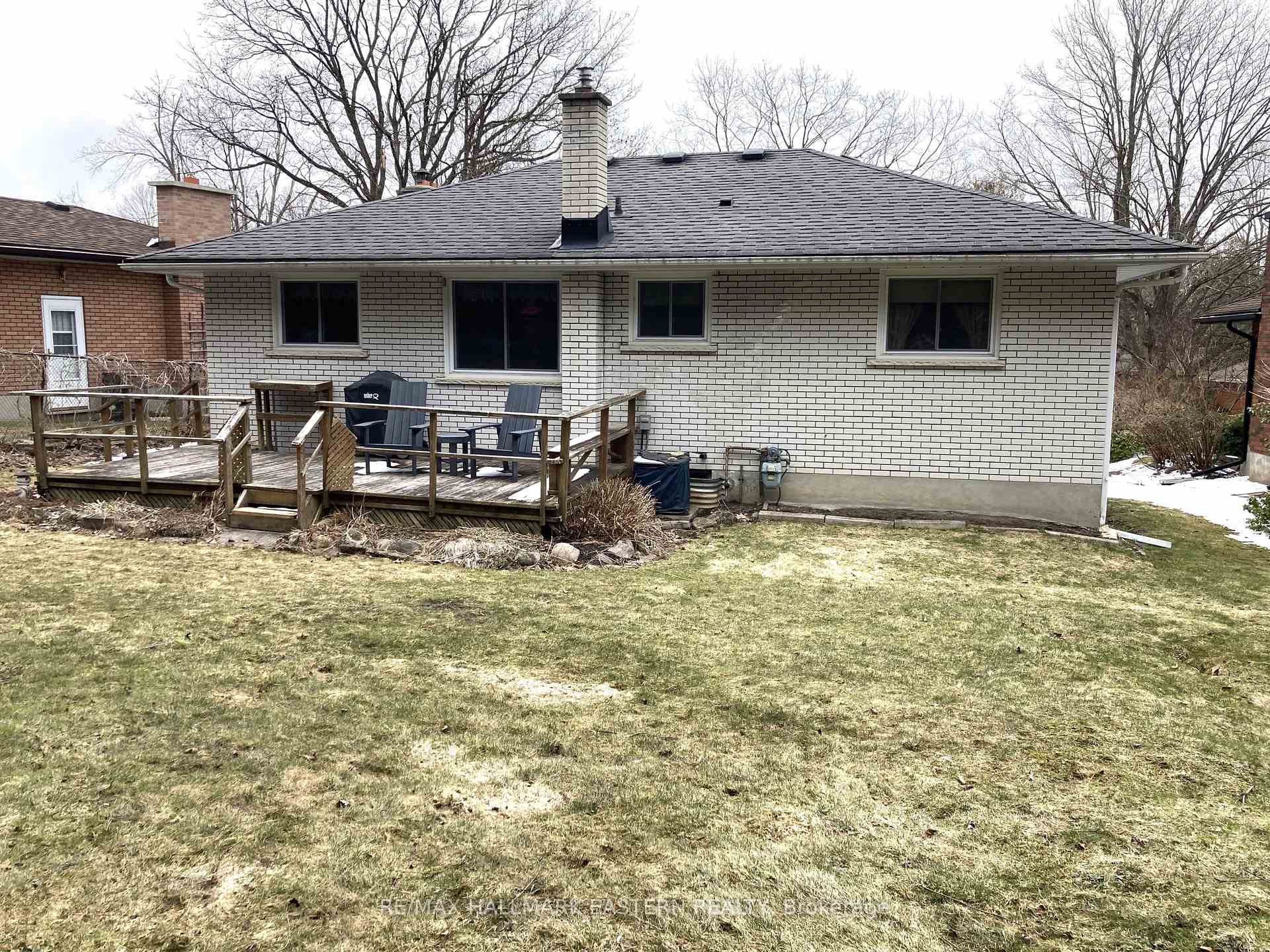 Photo 46 of 1231 Olympus Avenue, Peterborough, Northcrest Ward 5 — HOMEH